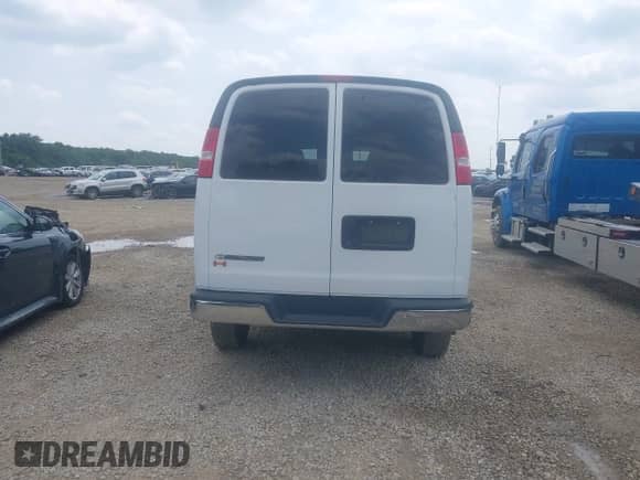 2020 Chevrolet Express Passenger LT с VIN 1GAZGPFG1L1147161, выставлен на аукционе IAAI как лот 42477161 с пробегом 79 432 миль миль и . История ставок и продаж доступна на DreamBid. Изображение 16.