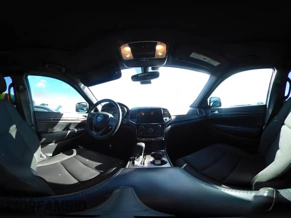 2019 Jeep Grand Cherokee Altitude с VIN 1C4RJEAGXKC571803, выставлен на аукционе IAAI как лот 42535283 с пробегом 128 552 миль миль и . История ставок и продаж доступна на DreamBid. Изображение 18.