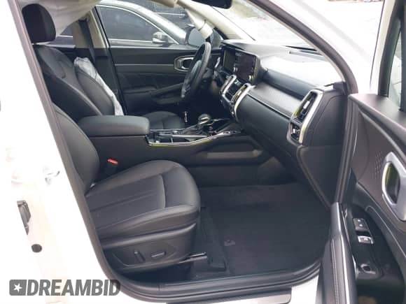 2023 Kia Sorento SX с VIN 5XYRK4LFXPG201658, выставлен на аукционе IAAI как лот 40955367 с пробегом 8 029 миль миль и . История ставок и продаж доступна на DreamBid. Изображение 5.