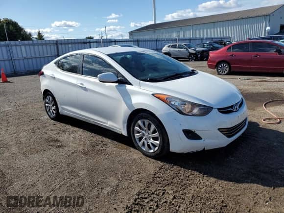 2013 Hyundai Elantra GLS z VIN 5NPDH4AE3DH222505, wystawiony jako Copart lot #70715285 z przebiegiem 238 717 mil mil oraz Szkoda całkowita • Salvage title. Historia ofert i sprzedaży dostępna na DreamBid. Obrazek 4.