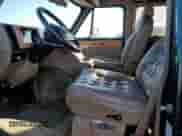 1995 Chevrolet Chevy Van с VIN 1GBEG25K3SF249372, выставлен на аукционе Copart как лот 72284224 с пробегом 72 331 миль миль и Чистый • Clean title. История ставок и продаж доступна на DreamBid. Изображение 7.