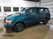 1995 Dodge Caravan with VIN 2B4GH2537SR203902, listed as a Copart auction lot 42555025 with 125,294 mi miles and Clean title. Bid and sale history available at DreamBid. Image 1.