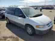 1998 Dodge Caravan с VIN 1B4GP55L5WB712458, выставлен на аукционе Copart как лот 43471255 с пробегом Не указан миль и Списание • Salvage title. История ставок и продаж доступна на DreamBid. Изображение 4.