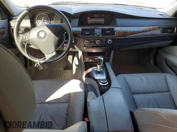 2008 BMW 5 Series 528i with VIN WBANU53538C110031, listed as a Copart auction lot 84761865 with 146,877 mi miles and Salvage title. Bid and sale history available at DreamBid. Image 8.