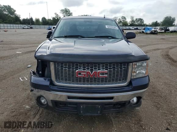 2009 GMC Sierra 1500 SLT with VIN 3GTEK33389G250974, listed as a Copart auction lot 64295365 with 234,299 mi miles and Salvage title. Bid and sale history available at DreamBid. Image 5.