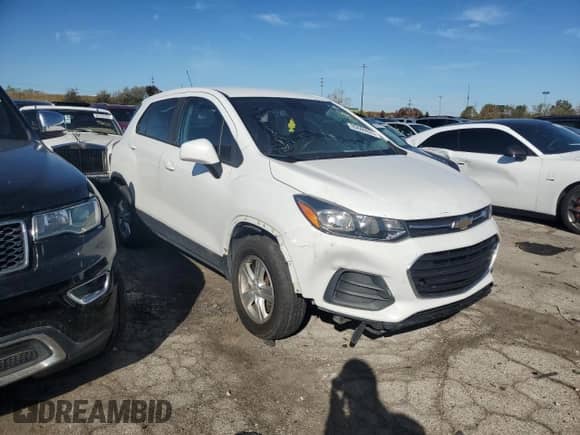 2020 Chevrolet Trax LS z VIN KL7CJKSB8LB062742, wystawiony jako Copart lot #85666925 z przebiegiem 132 375 mil mil oraz Czysty tytuł • Clean title. Historia ofert i sprzedaży dostępna na DreamBid. Obrazek 4.