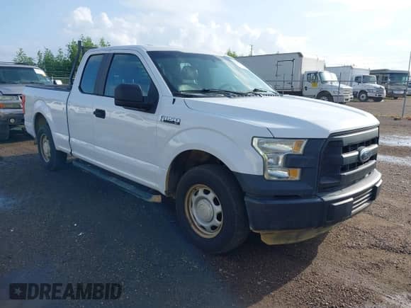 2016 Ford F-150 XL z VIN 1FTEX1C86GFB29568, wystawiony jako IAAI lot #43417844 z przebiegiem 98 431 mil mil oraz . Historia ofert i sprzedaży dostępna na DreamBid. Obrazek 1.