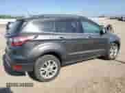 2017 Ford Escape SE с VIN 1FMCU9GD1HUD88001, выставлен на аукционе Copart как лот 69301435 с пробегом 270 864 миль миль и Чистый • Clean title. История ставок и продаж доступна на DreamBid. Изображение 3.