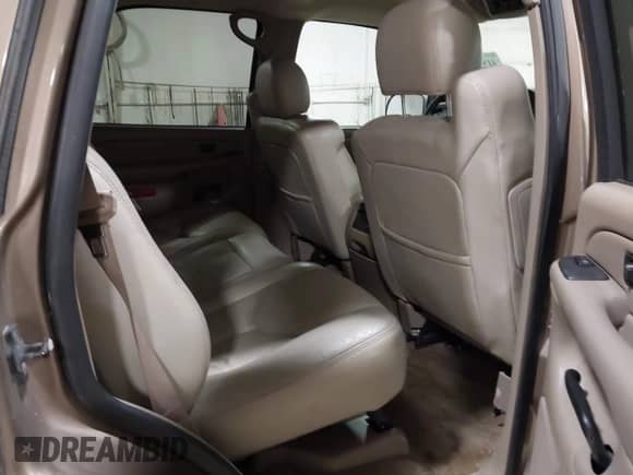 2004 Chevrolet Tahoe LS с VIN 1GNEK13Z34J166486, выставлен на аукционе IAAI как лот 41821497 с пробегом 164 388 миль миль и . История ставок и продаж доступна на DreamBid. Изображение 8.