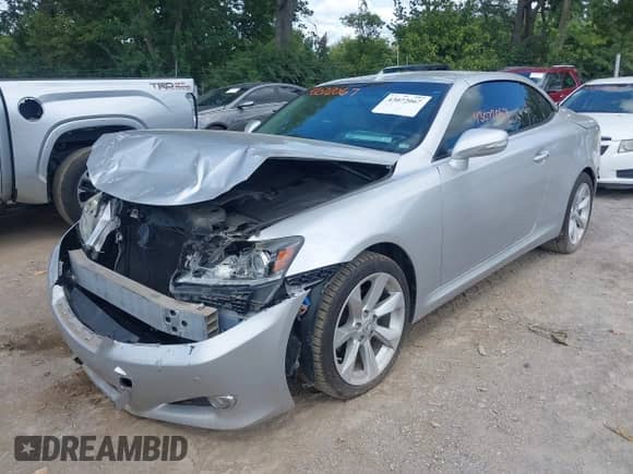 2011 Lexus IS 250 C z VIN JTHFF2C22B2514990, wystawiony jako IAAI lot #43072067 z przebiegiem 105 477 mil mil oraz . Historia ofert i sprzedaży dostępna na DreamBid. Obrazek 6.