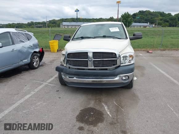 2007 Dodge 1500 SLT with VIN 1D7HA18P77J613637, listed as a IAAI auction lot 43051478 with 202,612 mi miles and . Bid and sale history available at DreamBid. Image 12.