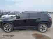 2018 Jeep Compass Limited z VIN 3C4NJDCB6JT199292, wystawiony jako IAAI lot #43076181 z przebiegiem 134 109 mil mil oraz . Historia ofert i sprzedaży dostępna na DreamBid. Obrazek 14.