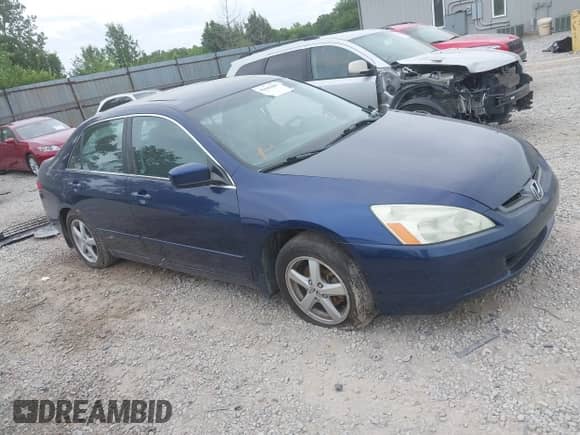 2004 Honda Accord EX с VIN 1HGCM568X4A092215, выставлен на аукционе IAAI как лот 42645605 с пробегом 169 502 миль миль и . История ставок и продаж доступна на DreamBid. Изображение 1.