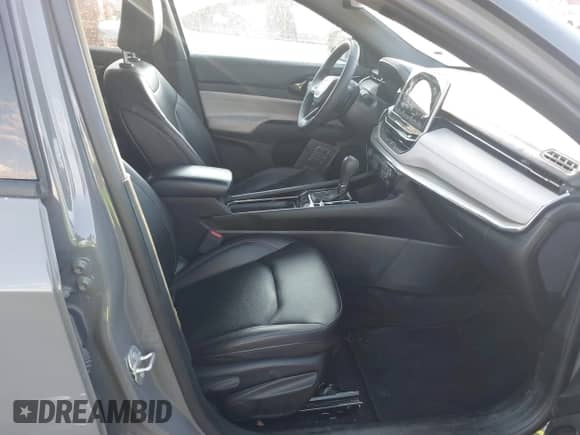 2024 Jeep Compass Limited with VIN 3C4NJDCNXRT596798, listed as a IAAI auction lot 43507175 with 49,319 mi miles and . Bid and sale history available at DreamBid. Image 5.