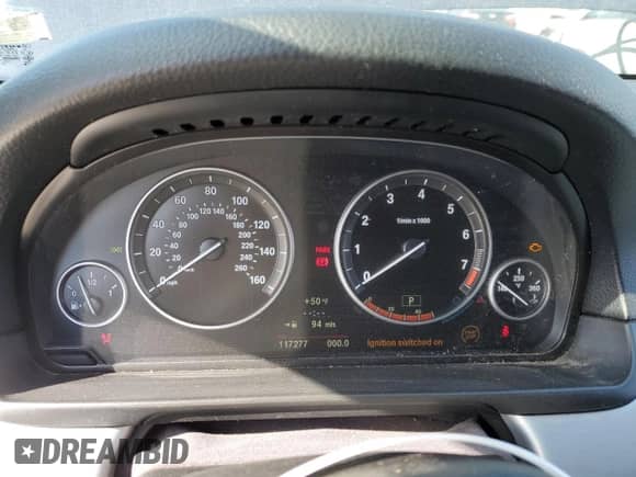 2013 BMW 5 Series 550i с VIN WBAFR9C59DD226772, выставлен на аукционе Copart как лот 50643795 с пробегом 117 277 миль миль и Чистый • Clean title. История ставок и продаж доступна на DreamBid. Изображение 9.