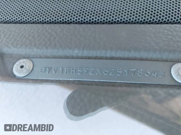 2006 Volvo S60 2.5L Turbo с VIN YV1RH592X62517864, выставлен на аукционе IAAI как лот 42586815 с пробегом 263 432 миль миль и . История ставок и продаж доступна на DreamBid. Изображение 9.