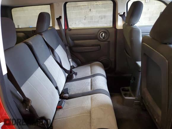 2009 Dodge Nitro SXT с VIN 1D8GU28KX9W539757, выставлен на аукционе Copart как лот 51431584 с пробегом 180 657 миль миль и На запчасти • Non repairable. История ставок и продаж доступна на DreamBid. Изображение 11.