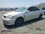 2005 Toyota Camry LE с VIN 4T1BE32K25U029862, выставлен на аукционе Copart как лот 60167565 с пробегом 177 016 миль миль и Списание • Salvage title. История ставок и продаж доступна на DreamBid. Изображение 1.
