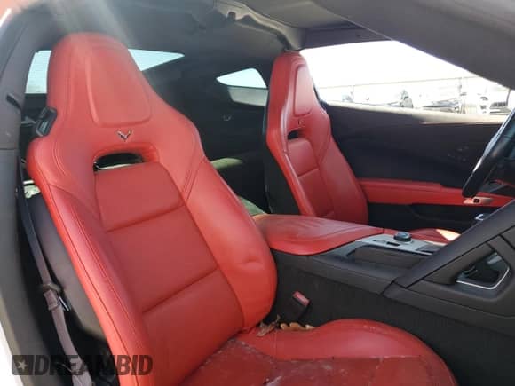 2016 Chevrolet Corvette Z51 2LT с VIN 1G1YK2D76G5123663, выставлен на аукционе Copart как лот 42316284 с пробегом 18 392 миль миль и . История ставок и продаж доступна на DreamBid. Изображение 10.