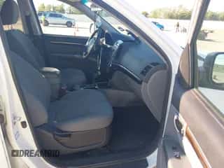 2012 Hyundai Santa Fe GLS z VIN 5XYZG3AB8CG141966, wystawiony jako IAAI lot #43433116 z przebiegiem 206 424 mil mil oraz . Historia ofert i sprzedaży dostępna na DreamBid. Obrazek 5.