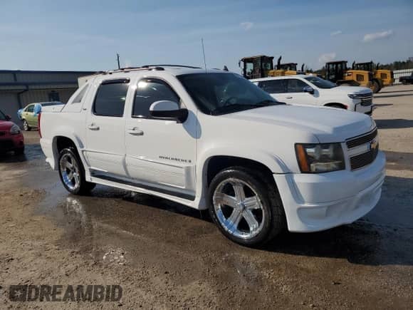 2008 Chevrolet Avalanche 1LT с VIN 3GNEC12J78G281396, выставлен на аукционе Copart как лот 67716554 с пробегом 71 635 миль миль и На запчасти • Non repairable. История ставок и продаж доступна на DreamBid. Изображение 4.