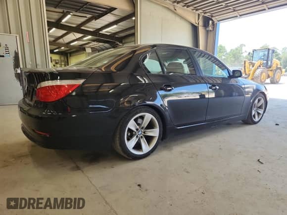 2009 BMW 5 Series 528i z VIN WBANU53589C120099, wystawiony jako Copart lot #66270235 z przebiegiem 162 969 mil mil oraz Szkoda całkowita • Salvage title. Historia ofert i sprzedaży dostępna na DreamBid. Obrazek 3.