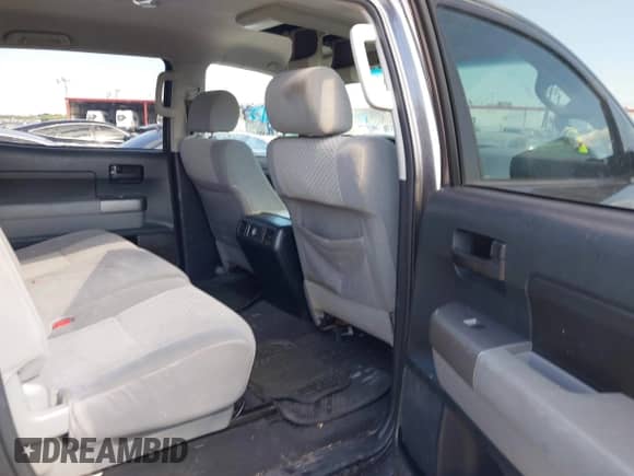 2012 Toyota Tundra с VIN 5TFDY5F1XCX248615, выставлен на аукционе IAAI как лот 43421269 с пробегом 309 736 миль миль и . История ставок и продаж доступна на DreamBid. Изображение 8.