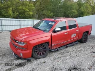2017 Chevrolet Silverado 1500 LTZ z VIN 3GCUKSEJ8HG514050, wystawiony jako Copart lot #84588185 z przebiegiem 233 479 mil mil oraz Szkoda całkowita • Salvage title. Historia ofert i sprzedaży dostępna na DreamBid. Obrazek 1.
