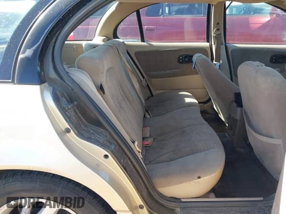2000 Saturn SW with VIN 1G8ZN8274YZ174642, listed as a IAAI auction lot 41877534 with 61,045 mi miles and . Bid and sale history available at DreamBid. Image 8.