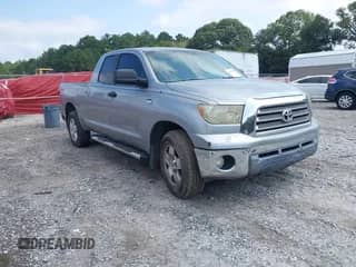 2007 Toyota Tundra SR5 с VIN 5TFRT54157X012936, выставлен на аукционе IAAI как лот 43031160 с пробегом 290 969 миль миль и . История ставок и продаж доступна на DreamBid. Изображение 1.