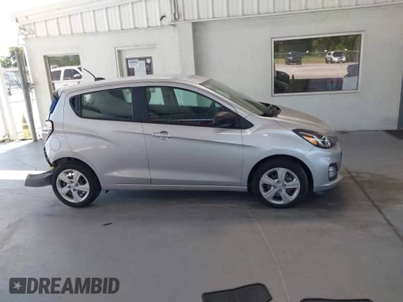 2020 Chevrolet Spark LS с VIN KL8CB6SA5LC411471, выставлен на аукционе IAAI как лот 42514127 с пробегом 44 908 миль миль и . История ставок и продаж доступна на DreamBid. Изображение 13.