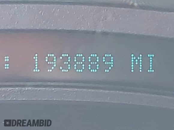 2004 Chevrolet Tahoe LS с VIN 1GNEK13Z84J232031, выставлен на аукционе IAAI как лот 42073698 с пробегом 193 889 миль миль и . История ставок и продаж доступна на DreamBid. Изображение 16.
