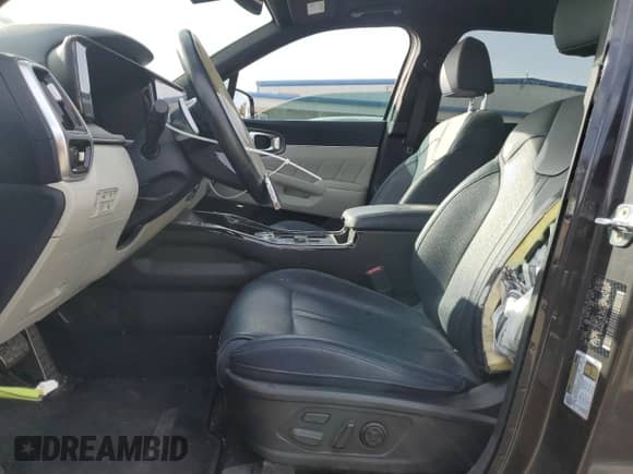 2022 Kia Sorento SX Prestige with VIN KNDRMDLH5N5115918, listed as a Copart auction lot 85520074 with 37,606 mi miles and Salvage title. Bid and sale history available at DreamBid. Image 7.