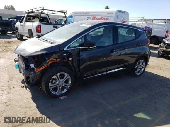 2020 Chevrolet Bolt EV LT z VIN 1G1FY6S04L4149228, wystawiony jako Copart lot #69999603 z przebiegiem 35 678 mil mil oraz . Historia ofert i sprzedaży dostępna na DreamBid. Obrazek 1.