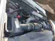 2017 Chevrolet Silverado 2500HD LT z VIN 1GC1KVEY2HF115380, wystawiony jako IAAI lot #42371106 z przebiegiem 85 281 mil mil oraz . Historia ofert i sprzedaży dostępna na DreamBid. Obrazek 10.