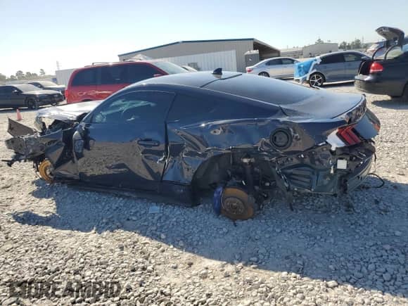 2024 Ford Mustang Dark Horse with VIN 1FA6P8R01R5502075, listed as a Copart auction lot 81902315 with 21,402 mi miles and Salvage title. Bid and sale history available at DreamBid. Image 2.