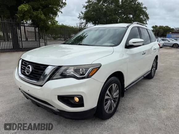 2017 Nissan Pathfinder S с VIN 5N1DR2MM1HC627750, выставлен на аукционе Copart как лот 86189215 с пробегом 83 893 миль миль и На запчасти • Non repairable. История ставок и продаж доступна на DreamBid. Изображение 1.