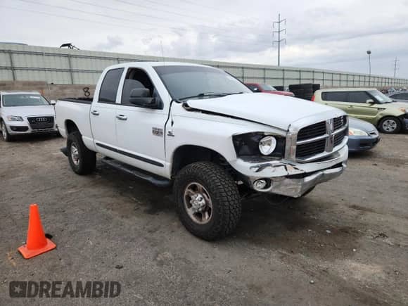 2007 Dodge 2500 SLT with VIN 1D7KS28A17J615503, listed as a Copart auction lot 69312085 with 234,357 mi miles and Salvage title. Bid and sale history available at DreamBid. Image 4.