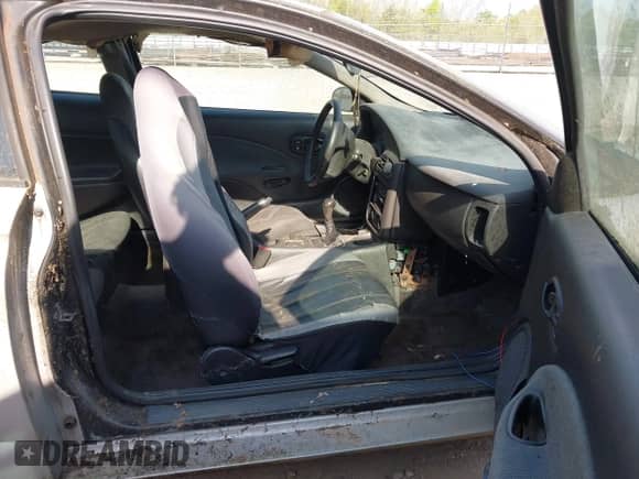2001 Saturn SC with VIN 1G8ZN12891Z234288, listed as a IAAI auction lot 42041546 with Not provided miles and . Bid and sale history available at DreamBid. Image 5.