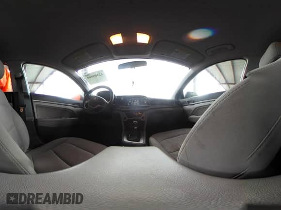 2018 Hyundai Elantra SEL с VIN 5NPD84LF3JH316532, выставлен на аукционе IAAI как лот 42109909 с пробегом 102 262 миль миль и . История ставок и продаж доступна на DreamBid. Изображение 19.