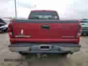 2004 Chevrolet Silverado 2500HD LS z VIN 1GCHC23UX4F177856, wystawiony jako Copart lot #86427634 z przebiegiem 212 124 mil mil oraz Czysty tytuł • Clean title. Historia ofert i sprzedaży dostępna na DreamBid. Obrazek 6.