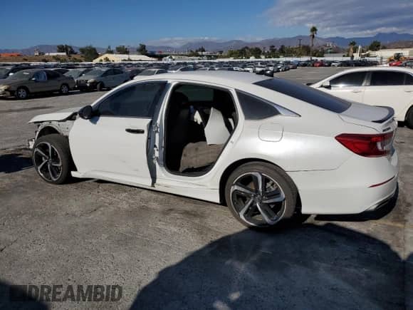 2018 Honda Accord Sport with VIN 1HGCV1F37JA050400, listed as a Copart auction lot 86253765 with 121,544 mi miles and Salvage title. Bid and sale history available at DreamBid. Image 2.
