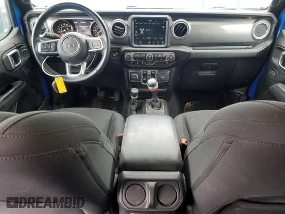 2021 Jeep Wrangler Unlimited Sahara Altitude z VIN 1C4HJXEG7MW728612, wystawiony jako Copart lot #45001535 z przebiegiem 24 027 mil mil oraz Szkoda całkowita • Salvage title. Historia ofert i sprzedaży dostępna na DreamBid. Obrazek 8.