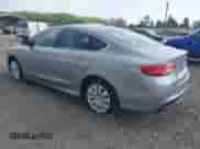 2015 Chrysler 200 LX с VIN 1C3CCCFB1FN717554, выставлен на аукционе IAAI как лот 43089594 с пробегом 52 390 миль миль и . История ставок и продаж доступна на DreamBid. Изображение 3.