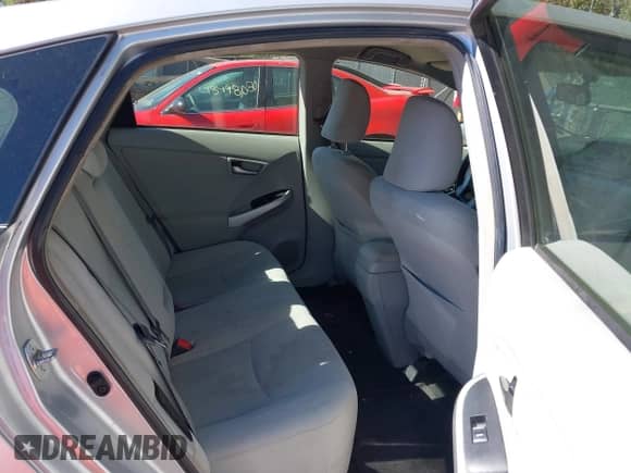 2015 Toyota Prius Two with VIN JTDKN3DUXF0409642, listed as a IAAI auction lot 43523738 with 160,941 mi miles and . Bid and sale history available at DreamBid. Image 8.