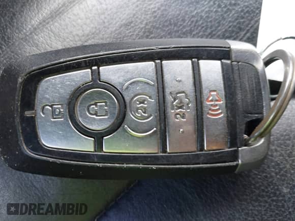 2018 Ford Explorer XLT с VIN 1FM5K8D83JGA61328, выставлен на аукционе IAAI как лот 43088194 с пробегом 112 076 миль миль и . История ставок и продаж доступна на DreamBid. Изображение 11.