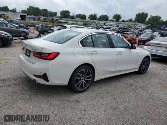 2020 BMW 3 Series 330i xDrive with VIN WBA5R7C04LFH97614, listed as a Copart auction lot 65251715 with 63,020 mi miles and Salvage title. Bid and sale history available at DreamBid. Image 3.