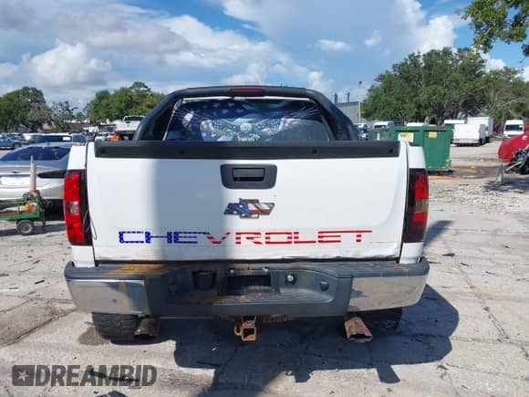 2007 Chevrolet Silverado 1500 Work Truck с VIN 1GCEK19JX7Z551012, выставлен на аукционе IAAI как лот 42599502 с пробегом 273 571 миль миль и . История ставок и продаж доступна на DreamBid. Изображение 16.