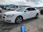 2012 Chevrolet Malibu 2LT z VIN 1G1ZD5E07CF268717, wystawiony jako Copart lot #68039865 z przebiegiem 172 701 mil mil oraz Szkoda całkowita • Salvage title. Historia ofert i sprzedaży dostępna na DreamBid. Obrazek 1.