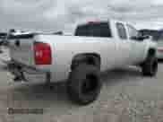 2010 Chevrolet Silverado 1500 LT with VIN 1GCSKSE35AZ123274, listed as a Copart auction lot 84593625 with 123,761 mi miles and Salvage title. Bid and sale history available at DreamBid. Image 3.